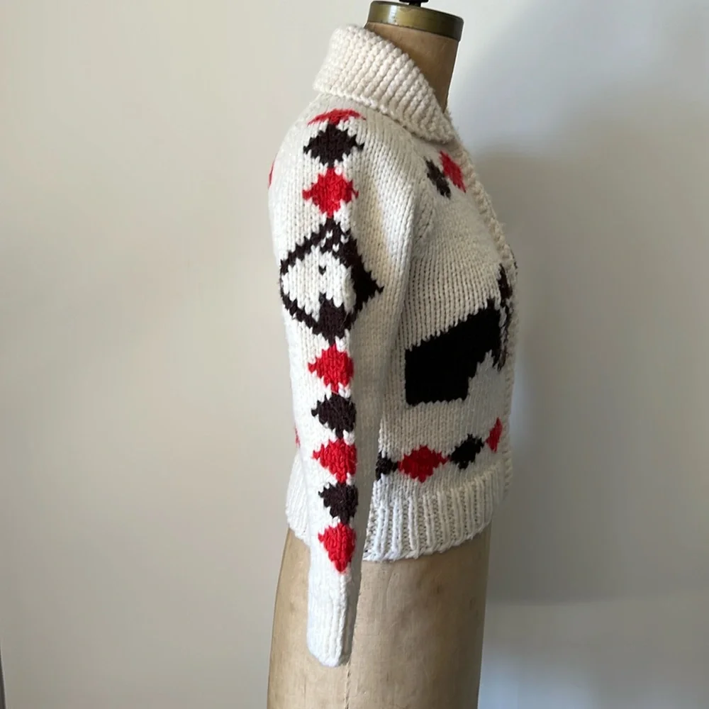 1950’s Vintage Handmade Cowichan Horse Sweater - Picture 12 of 17